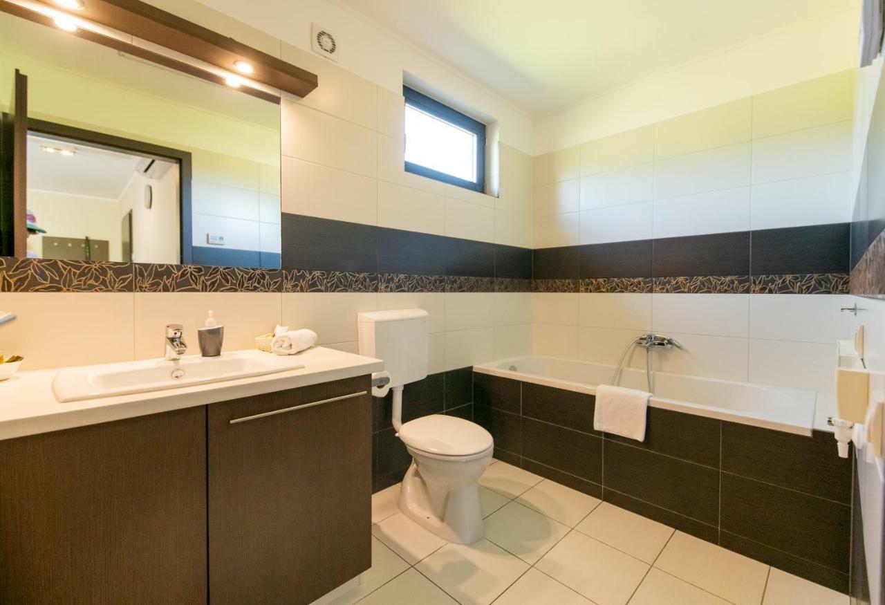 Dunazug Apartmanház Dömös Exterior foto